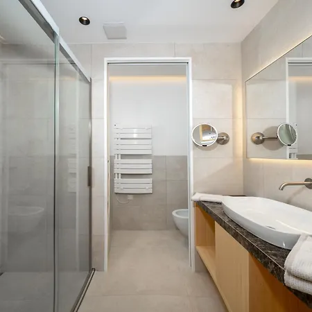 Apartment Anna Dolomites *