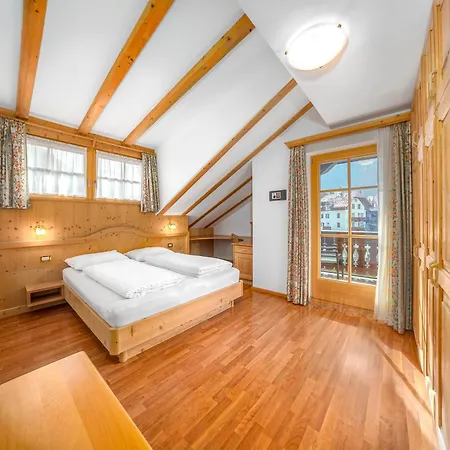 Anna Dolomites Apartment